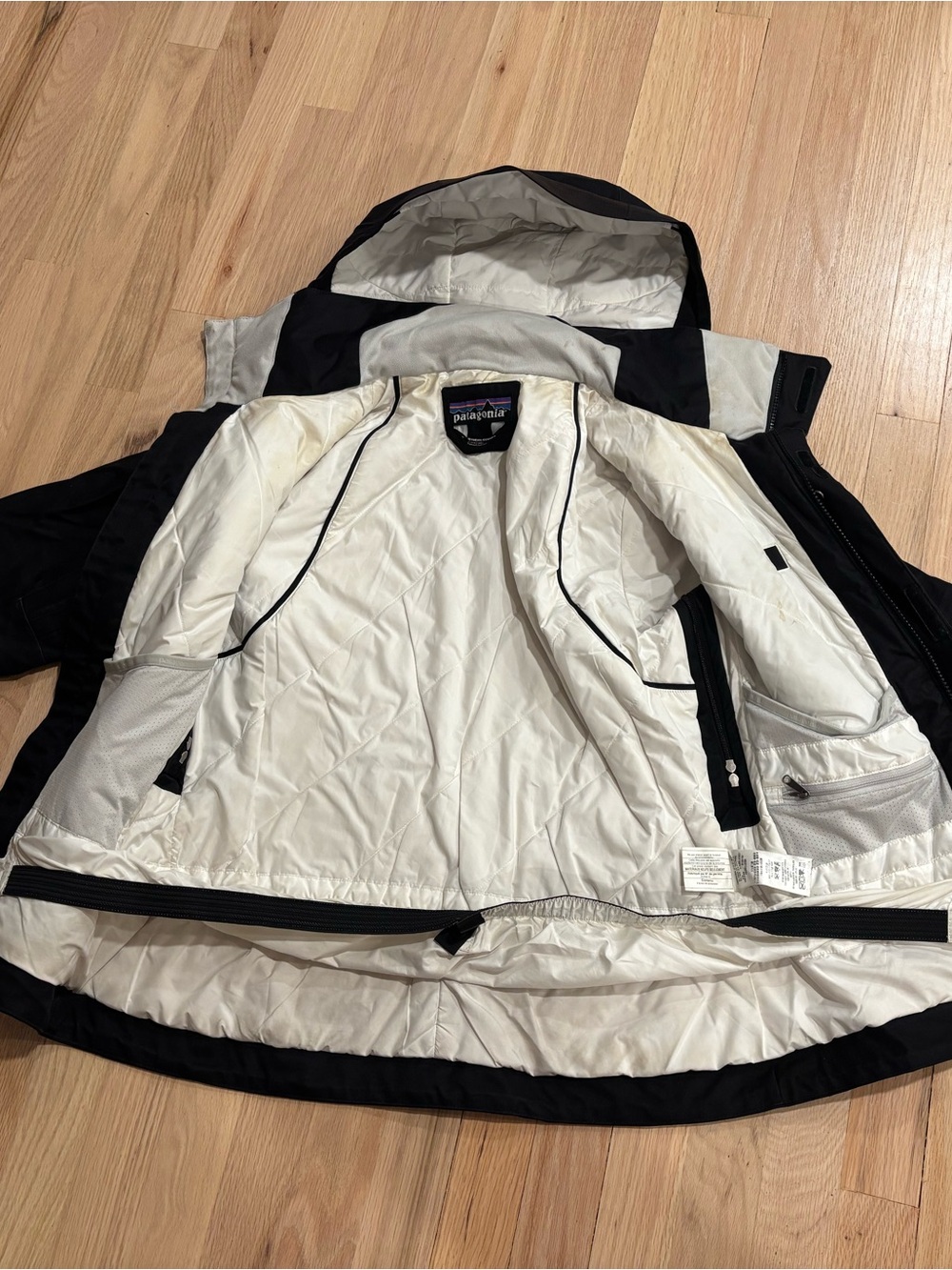 Patagonia Black Exterior with Cream Lining Insulated Jacket